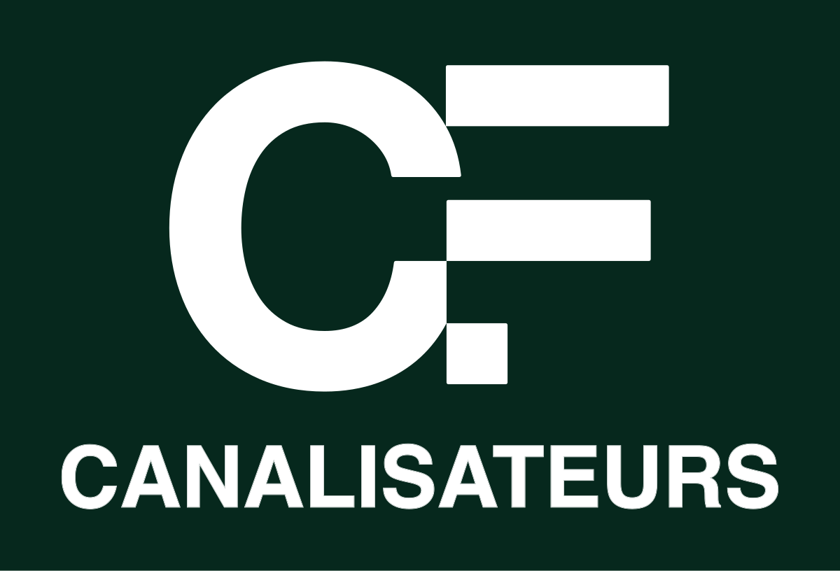 Monogramme CANALISATEURS, version tout blanc, fond vert profond