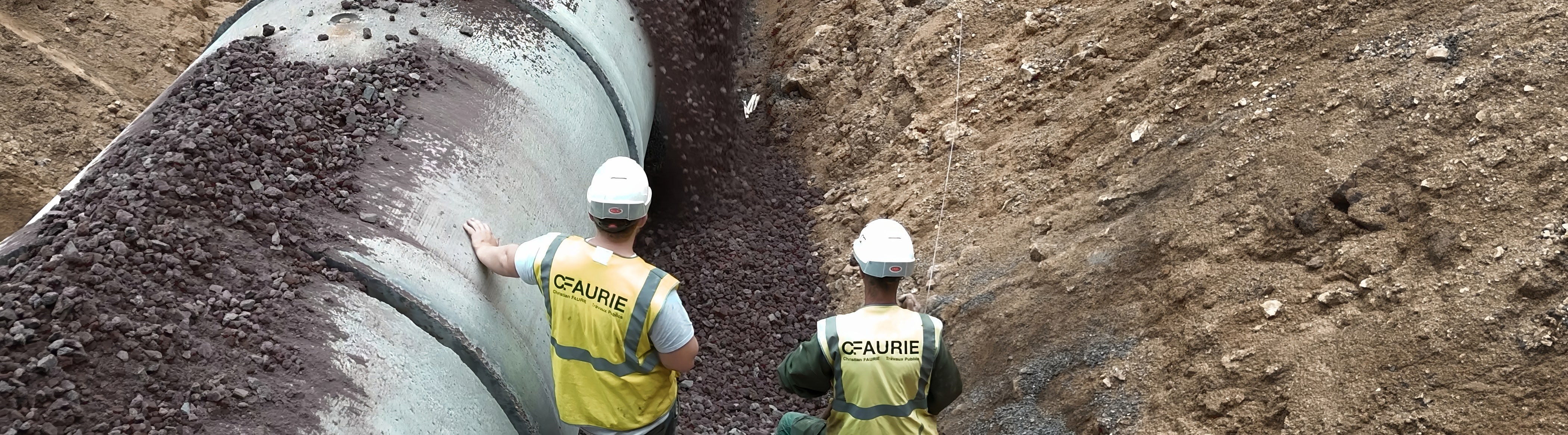 Compagnons C.FAURIE en tranchée